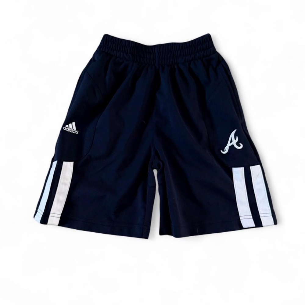 adidas Boys Medium (5/6) Atlanta Braves MLB Athletic Shorts Navy White Stripes